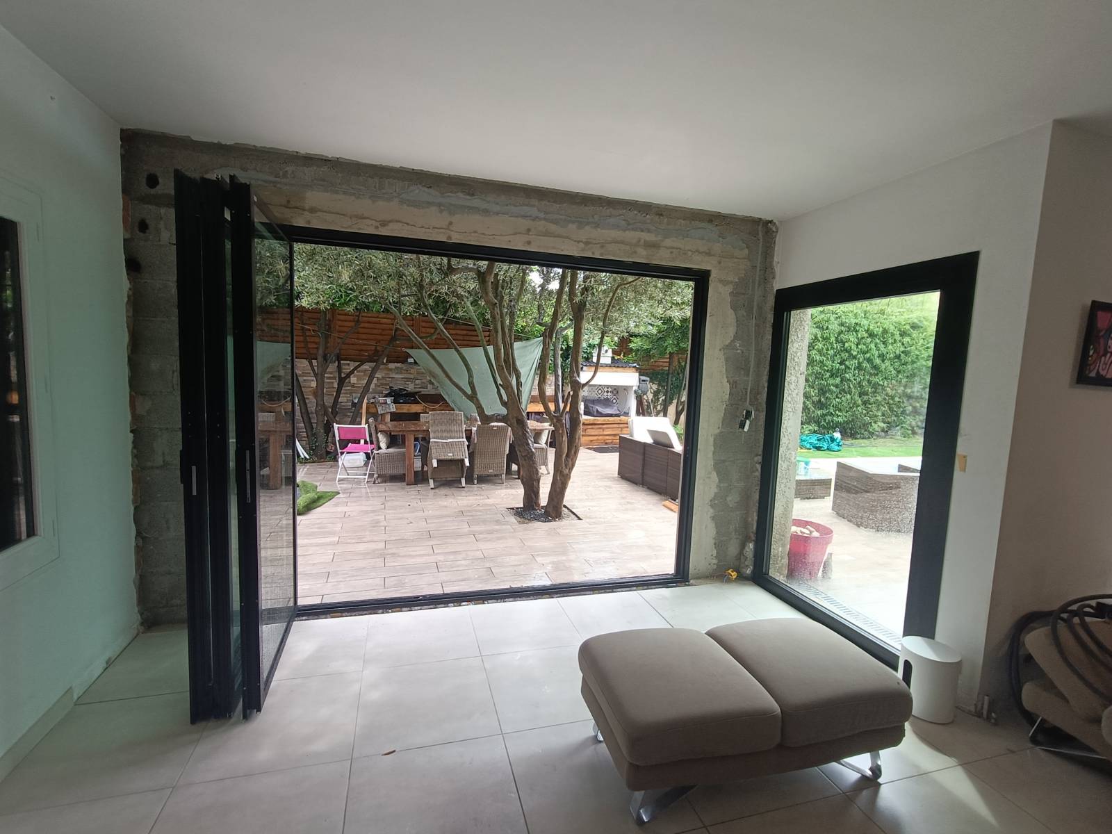 Appréciation de M. V. pour l'installation de sa nouvelle baie vitrée en accordéon