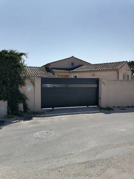 Rénovation d'un portail alu anthracite coulissant motorisé à Bédarrides près de Courthézon (84)