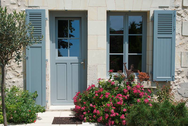Profitez de l'élégance de nos volets battants sur mesure en aluminium près de Morières-les-Avignon (84)